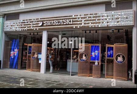 Swarovski-Geschäft in der Oxford Street. Stockfoto