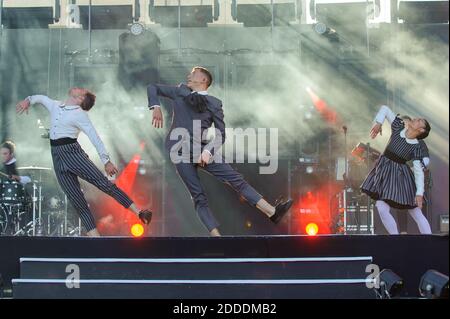 Der belgische Musiker Loic Nottet spielt live beim Les Francofolies Musikfestival in La Rochelle, westlich von Frankreich, am 11. Juli 2018. Foto von Arnault Serriere/ABACAPRESS.COM Stockfoto