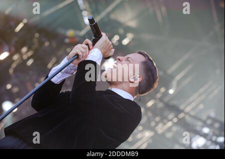 Der belgische Musiker Loic Nottet spielt live beim Les Francofolies Musikfestival in La Rochelle, westlich von Frankreich, am 11. Juli 2018. Foto von Arnault Serriere/ABACAPRESS.COM Stockfoto