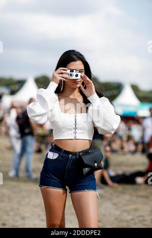 Street Style, Leah Beldjilali bei Lollapalooza Festival im Hippodrome de Longchamp, in Paris, Frankreich, am 21. Juli 2018 statt. Foto von Marie-Paola Bertrand-Hillion/ABACAPRESS.COM Stockfoto