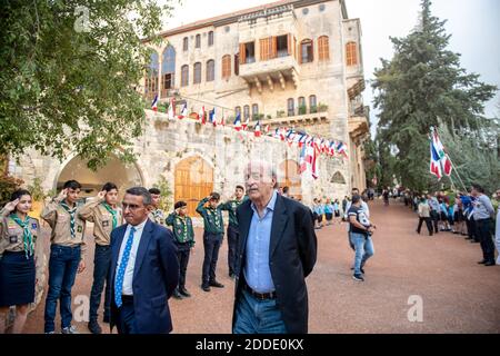 Drusenführer Walid Jumblatt sah, wie er am 30. Juli 2018 in Mukhtara, südöstlich von Beirut, Libanon, auf den ehemaligen französischen Präsidenten Nicolas Sarkozy wartete. Foto von Ammar Abd Rabbo/ABACAPRESS.COM Stockfoto