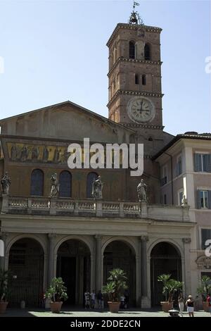 Roma, Rom, Italien, Italien; Basilika Santa Maria in Trastevere; Bazylika Najświętszej Maryi Panny na Zatybrzu; 台伯河西圣母圣殿 , סנטה מריה אין טרסטוורה Stockfoto