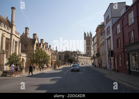 Ansichten der Oxford High Street, einschließlich Magdalen College in Großbritannien, aufgenommen am 15. September 2020 Stockfoto