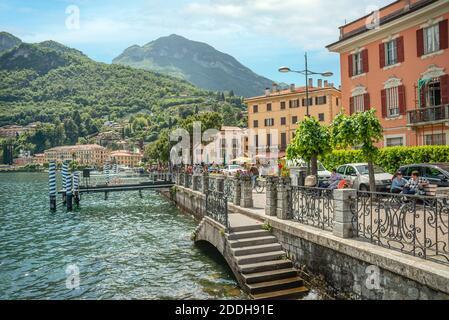 Hafen und Hafengebiet von Menaggio am Comer See, Lombardei, Italien Stockfoto