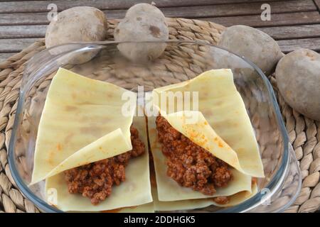 Tipycal italienische Pasta-Essen mit Fleisch als Lasagne bekannt Stockfoto