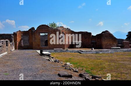 Ruinen der antiken römischen Stadt Pompeji Italien wurde zerstört Und nach dem Ausbruch des Vesuvs 79 n. Chr. mit Asche begraben Stockfoto