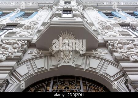 Elizabetes iela 10b Gebäude, von Mikhail Eisenstein, Riga, Jugendstilarchitektur, Lettland Stockfoto