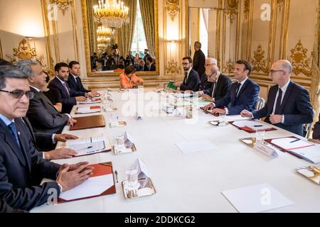 Der französische Präsident Emmanuel Macron empfängt am 11. Juli 2019 den ecuadorianischen Präsidenten Lenin Moreno im Palais de l'Elysée in Paris. Foto von Pool/ABACAPRESS.COM Stockfoto