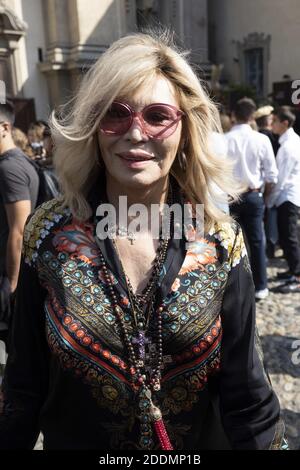 Amanda Lear nimmt an der Etro Fashion Show während der Milan Fashion Week am 20. September 2019 in Mailand, Italien, Teil. Foto von Marco Piovanotto/ABACAPRESS.COM Stockfoto