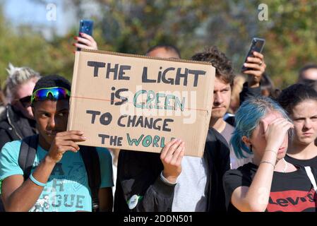 Freitag für zukünftige Proteste in Straßburg, Frankreich, am 20. September 2019. Viele Demonstranten reagieren auf die Forderung nach einem globalen Klimaschlag und wollen für mehr Klimaschutz kämpfen. Sie wollen die Aufrufe zu Streiks und Protesten auf der ganzen Welt unterstützen. Foto von Nicolas Roses/ABACAPRESS.COM Stockfoto