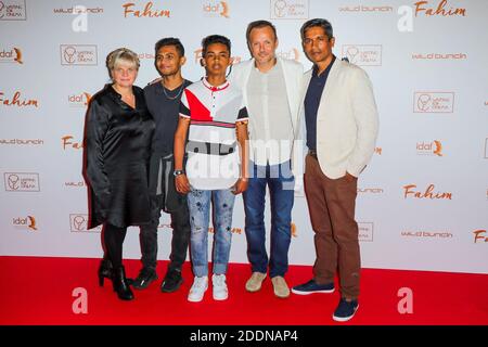 Isabelle Nanty, Fahim Mohammad, Ahmed Assad, Pierre-François Martin-Laval alias PEF und Mizanur Rahaman bei der Premiere von Fahim am 29. September 2019 im Grand Rex in Paris, Frankreich. Foto von David Boyer/ABACAPRESS.COM Stockfoto