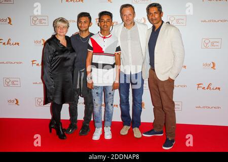 Isabelle Nanty, Fahim Mohammad, Ahmed Assad, Pierre-François Martin-Laval alias PEF und Mizanur Rahaman bei der Premiere von Fahim am 29. September 2019 im Grand Rex in Paris, Frankreich. Foto von David Boyer/ABACAPRESS.COM Stockfoto