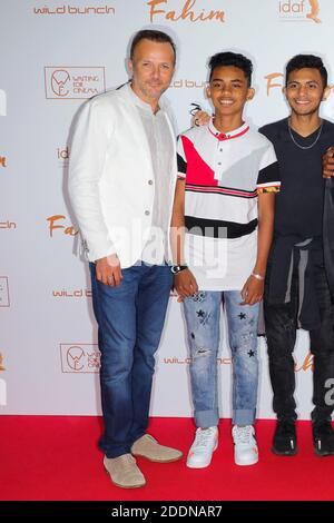 Isabelle Nanty, Fahim Mohammad, Ahmed Assad bei der Premiere von Fahim, die am 29. September 2019 im Grand Rex in Paris stattfand. Foto von David Boyer/ABACAPRESS.COM Stockfoto