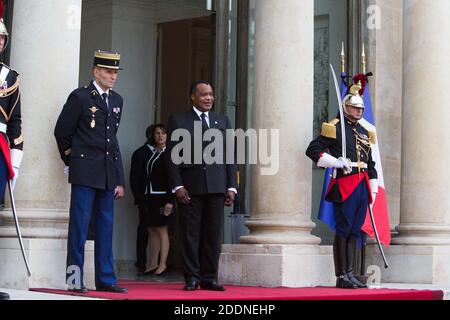 Der Präsident der Demokratischen Republik Kongo, Denis Sassou Nguesso, verlässt am 30. September 2019 nach einem Mittagessen nach einem Gottesdienst für den ehemaligen französischen Präsidenten Jacques Chirac den Präsidentenpalast Elysee in Paris. Der frühere französische Präsident Jacques Chirac starb am 26. September 2019 im Alter von 86 Jahren. Foto von Raphael Lafargue/ABACAPRESS.COM Stockfoto