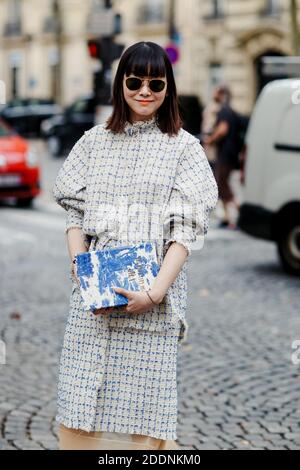 Street Style, Maiko Shibata Ankunft in Altuzarra Frühjahr-Sommer 2020 Ready-to-Wear-Show, im Hotel Potocki, Paris, Frankreich, am 28. September 2019 statt. Foto von Marie-Paola Bertrand-Hillion/ABACAPRESS.COM Stockfoto