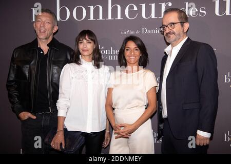 Vincent Cassel, Berenice Bejo, Florence Foresti und Regisseur Daniel Cohen besuchen das Le Bonheur des uns, Premiere in der Pathe Opera am 08. September 2020 in Paris, Frankreich Foto von David Niviere/ABACAPRESS.COM Stockfoto
