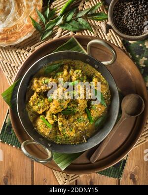 Andhra Pfeffer Huhn. Südindische Küche Stockfoto