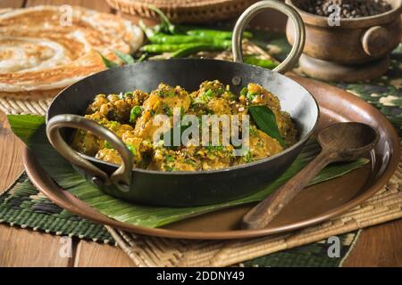 Andhra Pfeffer Huhn. Südindische Küche Stockfoto