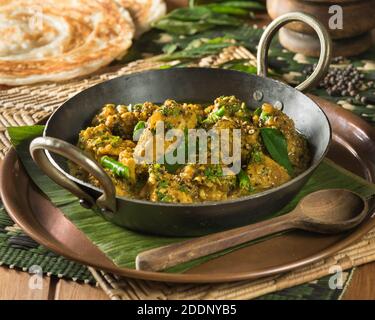 Andhra Pfeffer Huhn. Südindische Küche Stockfoto