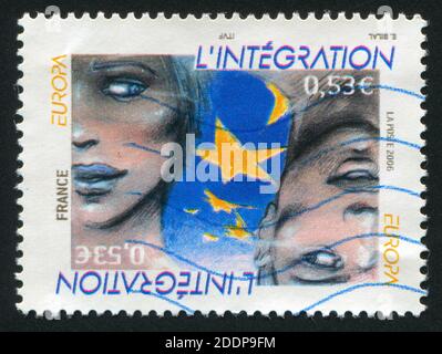 FRANKREICH - UM 2006: Briefmarke gedruckt von Frankreich, zeigt Gesichter, um 2006 Stockfoto