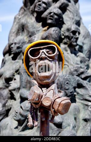 Säule der Scham (Detail), Skulptur zur Unterstützung der Hongkonger Demonstranten, von Jens Galschiøt; Schloss Christiansborg, Kopenhagen, Dänemark Stockfoto