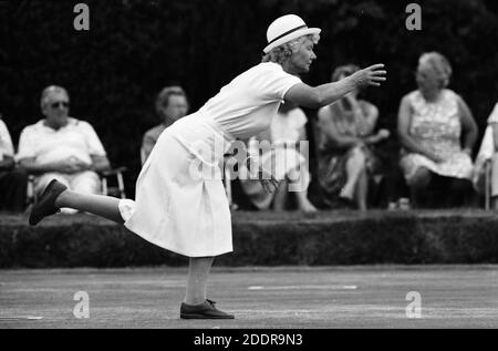 Szenen aus der Ladies Crown Green Bowls Championship in Worthing 1989. Foto von Tony Henshaw Stockfoto