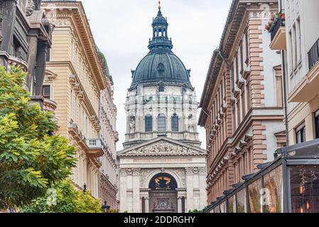 Die St.-Stephans-Basilika ist eine römisch-katholische Kirche in Budapest, Ungarn Stockfoto