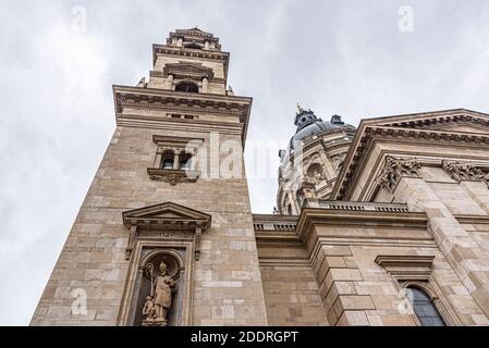 Die St.-Stephans-Basilika ist eine römisch-katholische Kirche in Budapest, Ungarn Stockfoto