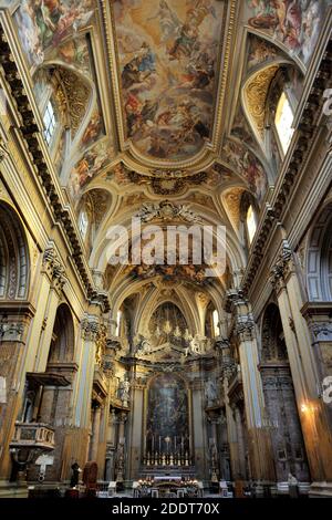 Italien, Rom, Basilica dei Santi Dodici Apostoli, Kirche der zwölf Heiligen Apostel Stockfoto