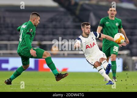 LONDON, ENGLAND. 26. NOVEMBER Tottenham Mittelfeldspieler Harry Winks in Aktion während des UEFA Europa League Gruppe J Spiel zwischen Tottenham Hotspur und PFC Ludogorets Razgrad im Tottenham Hotspur Stadium, London am Donnerstag 26. November 2020. (Kredit: Jon Bromley, Mi News) Kredit: MI Nachrichten & Sport /Alamy Live Nachrichten Stockfoto