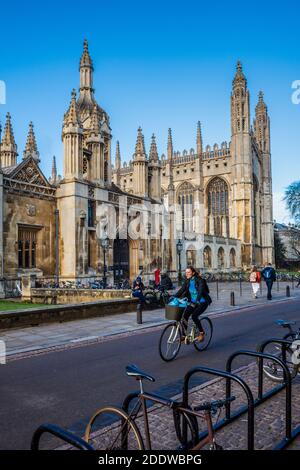 Cambridge Kings Parade im historischen Zentrum von Cambridge. Kings Parade vor dem Kings College Cambridge. Stockfoto