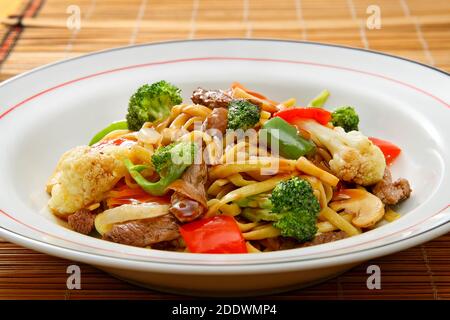 Raffinierte orientalische Gerichte Stockfoto