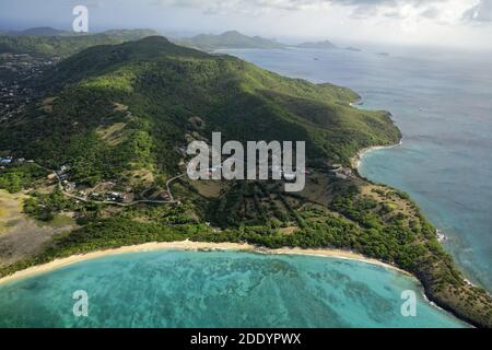 Karibik, Grenada: Luftaufnahme der Vulkaninsel Carriacou. Der Strand von "Petite Carenage", nördlich der Insel Stockfoto