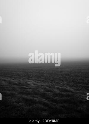 Nebliger Lockdown Walk in Hintlesham Suffolk Stockfoto