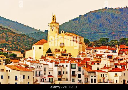 Das Fischerdorf Cadaques, Costa Brava, Spanien Stockfoto