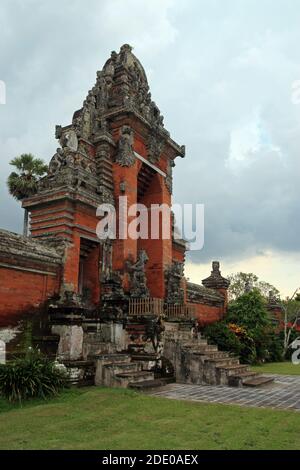 Eingang zum inneren Heiligtum, Taman Ayun Tempel, Pura Taman Ayun, Mengwi, Bali, Indonesien Stockfoto