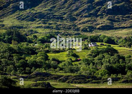 Isoliertes Bauernhaus Caha Mountains, Beara Peninsula, Kerry Cork Irland Stockfoto