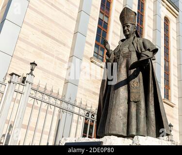 Johannes XXIII. Statue von Carlo Balljana in der katholischen Kirche St. Joseph in Sofia Bulgarien Osteuropa Stockfoto