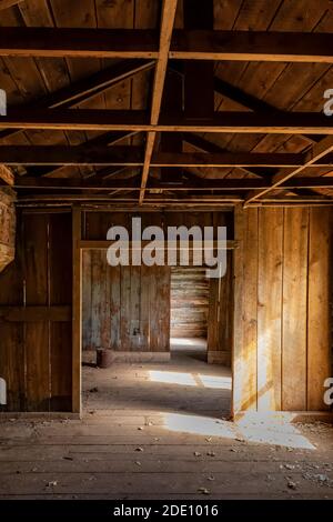 Ranch House Interior in Caroline Lockhart Historic Ranch Site in Bighorn Canyon National Recreation Area, in der Nähe von Lovell, Wyoming, USA Stockfoto