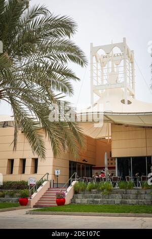 Sakhir, Bahrain. 27. Nov, 2020. Paddock während des Formel 1 Gulf Air Bahrain Grand Prix 2020, vom 27. Bis 29. November 2020 auf dem Bahrain International Circuit, in Sakhir, Bahrain - Foto Antonin Vincent/DPPI/LM Credit: Gruppo Editoriale LiveMedia/Alamy Live News Stockfoto