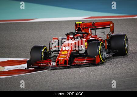 Sakhir, Bahrain. November 2020. LECLERC Charles (mco), Scuderia Ferrari SF1000, Aktion während des Formel 1 Gulf Air Bahrain Grand Prix 2020, vom 27. Bis 29. November 2020 auf dem Bahrain International Circuit, in Sakhir, Bahrain - Foto Florent Gooden/DPPI/LM Credit: Gruppo Editoriale LiveMedia/Alamy Live News Stockfoto