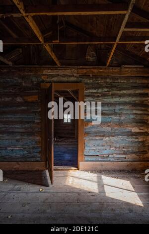 Ranch House Interior in Caroline Lockhart Historic Ranch Site in Bighorn Canyon National Recreation Area, in der Nähe von Lovell, Wyoming, USA Stockfoto