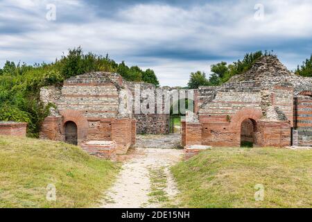 Alte römische Ruinen von Gamzigrad, UNESCO-Weltkulturerbe, Serbien, Europa Stockfoto