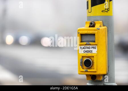 Silnice V mlze, Barrandov, Praha, Česká republika / Straße in starkem Nebel, Prag, Tschechische republik Stockfoto
