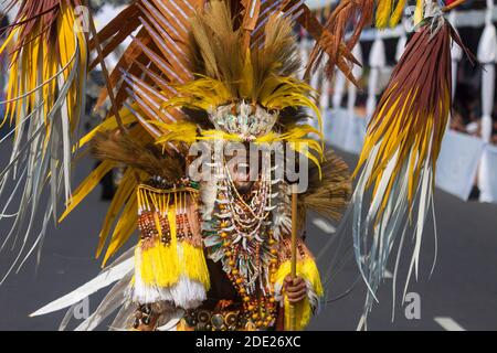 Jember Fashion Carnaval (JFC) ist ein jährliches Kostümfestival in der Stadt Jember, Ost-Java, Indonesien. Stockfoto