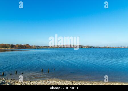 Modernes Wikingermuseum Haithabu, Busdorf bei Schleswig, Haddebyer Noor, Schleiregion, touristisches Highlight, Schleswig-Holstein, Norddeutschland, Europa Stockfoto