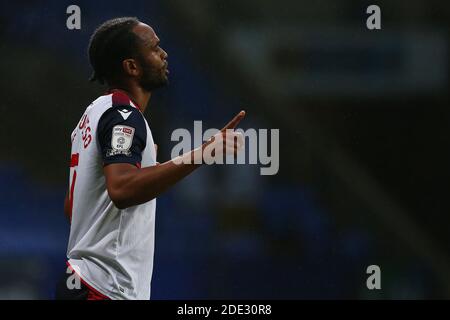 BOLTON, ENGLAND. 28. NOVEMBER Boltons Nathan Delfouneso feiert den 1-0. November im Sky Bet League 2 Spiel zwischen Bolton Wanderers und Southend United am Samstag, 28. November 2020 im Reebok Stadium, Bolton. (Kredit: Chris Donnelly, MI News) Kredit: MI Nachrichten & Sport /Alamy Live Nachrichten Stockfoto