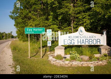 Straßenschild nach Egg Harbor Stockfoto