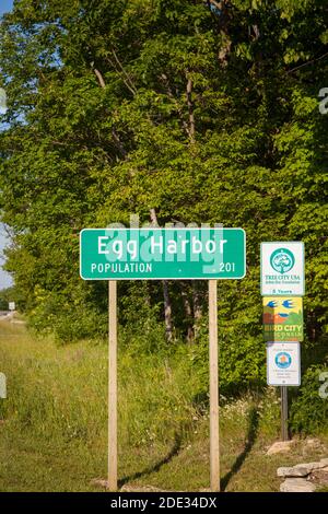 Straßenschild nach Egg Harbor Stockfoto