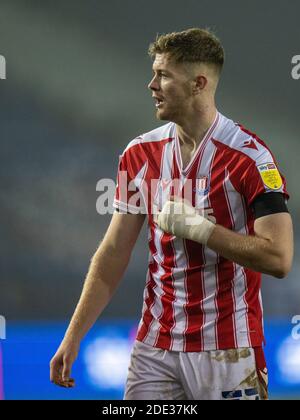 Hillsborough, Sheffield, Yorkshire, Großbritannien. November 2020. English Football League Championship Football, Sheffield Mittwoch gegen Stoke City; Sam Clucas of Stoke City Kredit: Action Plus Sports/Alamy Live News Stockfoto